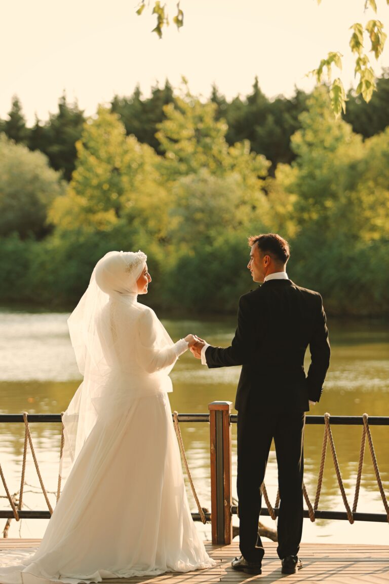 The Impact of Extended Family on Marriage and How to Maintain Balance